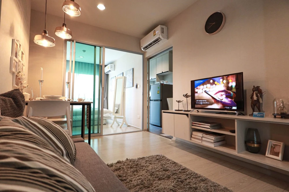 For sale or rent: The Kith Plus Phahonyothin Khukot, a lovely room, fully furnished, great location, reserve now!