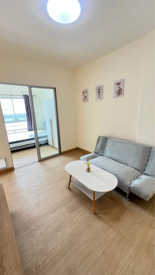 For sale: The KITH Sukhumvit 113, 1 bedroom, 1 bathroom, fully furnished and equipped. Reserve now!