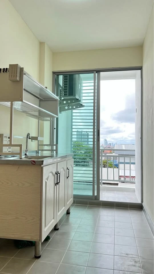For sale: The KITH Sukhumvit 113, 1 bedroom, 1 bathroom, fully furnished and equipped. Reserve now!