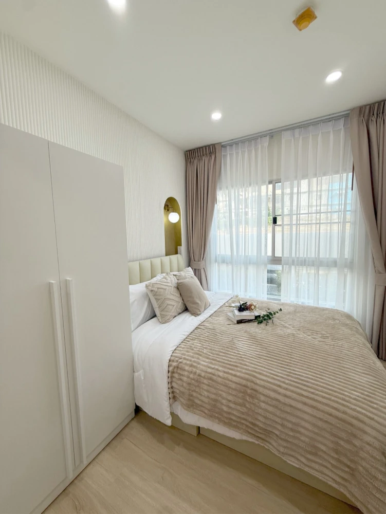 For sale: The KITH Sukhumvit 113, beautifully decorated room with a stunning theme, fully furnished and equipped with appliances. Reserve now!