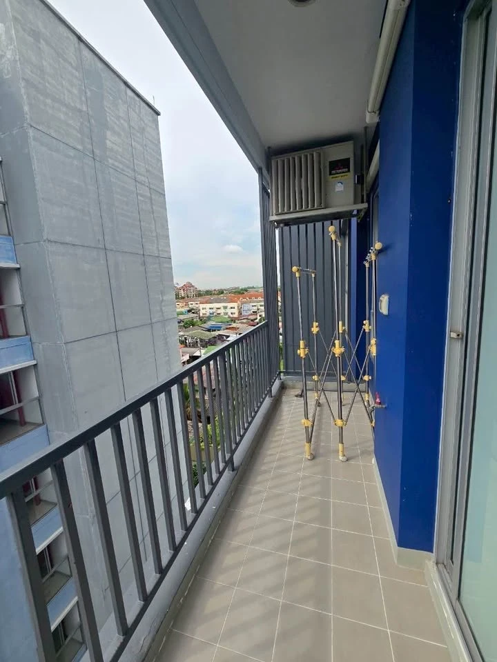 For sale: The Kith Tiwanon, 6th floor, corner room, 2 bedrooms, 2 balconies, complete amenities, reserve now.