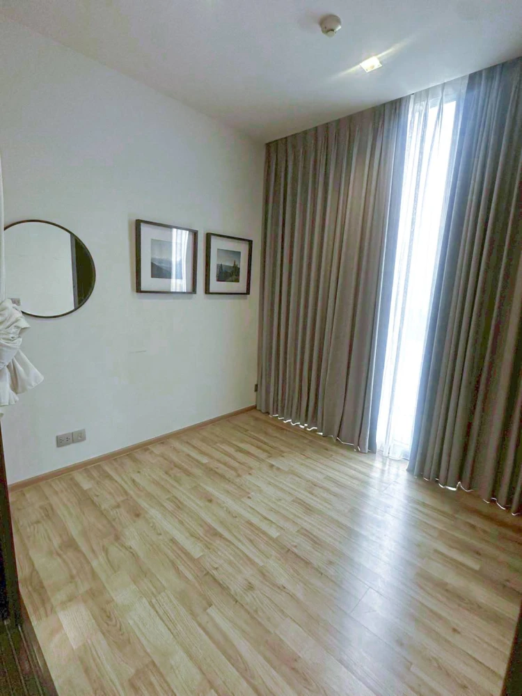 Selling The Line Jatujak, 1 bedroom, 1 bathroom. Great location, convenient transportation, beautiful city view. Don't miss out!