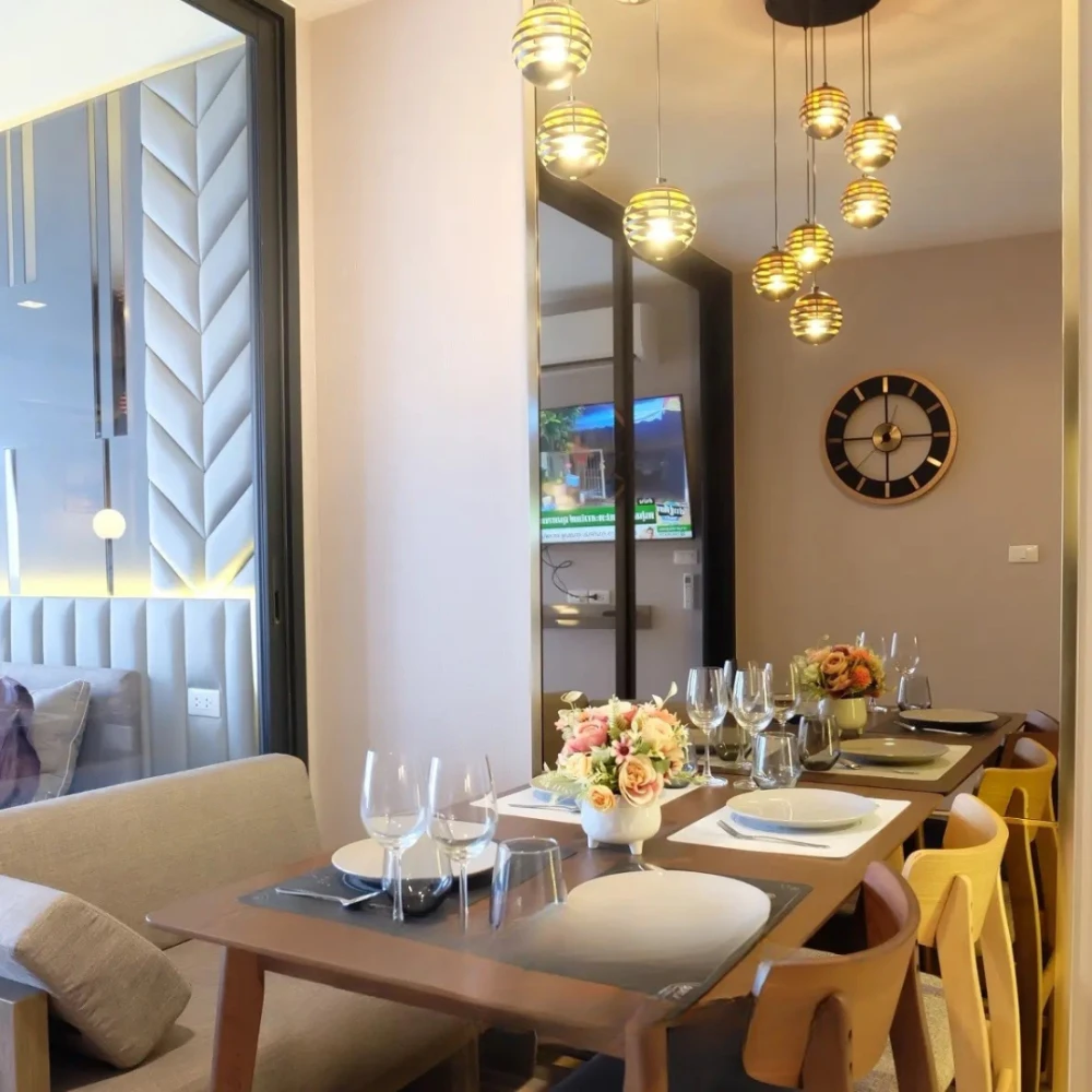 Selling a 41.04 sq.m. unit at The LINE Phahonyothin Park. Fully furnished with built-in furniture and all appliances included. Don't miss out!