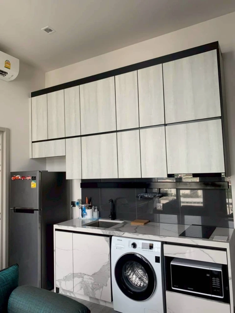 Selling The Line Sukhumvit 101, 8th floor, fully furnished, ready to move in. Interested? Book now!