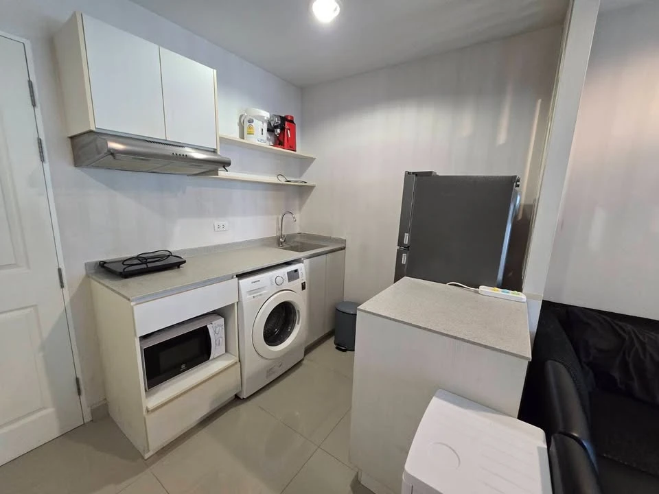 For sale: The Link Vano Sukhumvit 64, ready to move in, furnished, just bring your bags before it's gone.