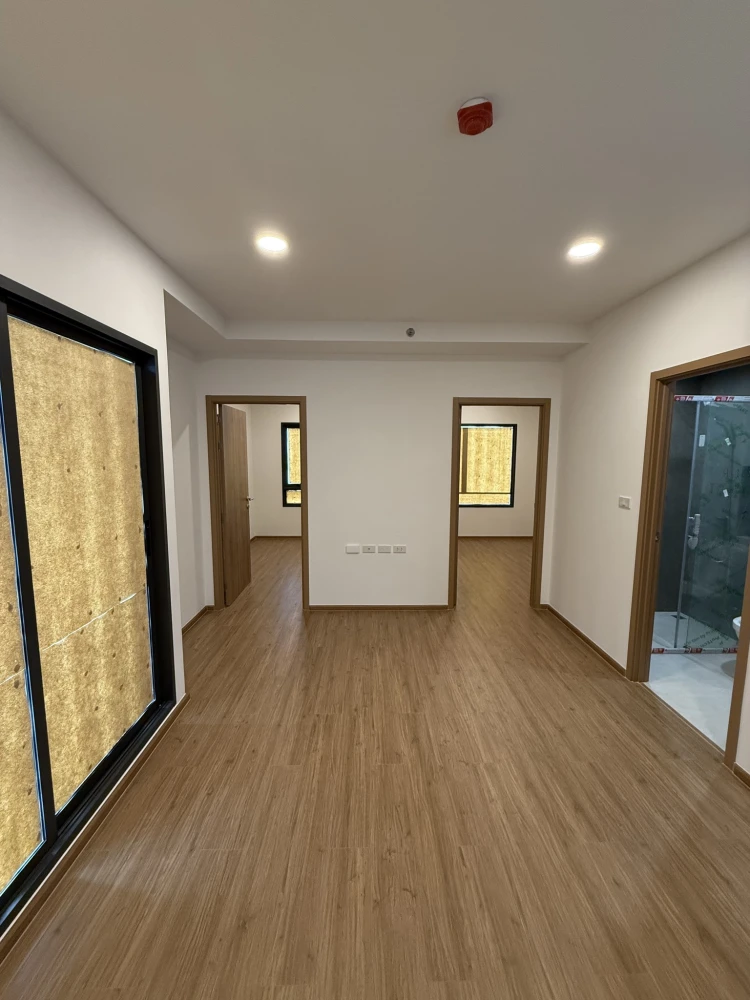 Down payment sale: The Livin Ramkhamhaeng, corner room with privacy, good location, 18th floor, beautiful view, reserve now!