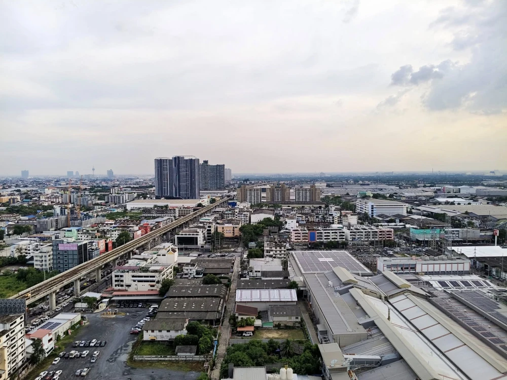 For sale: The Metropolis, 1 bedroom, 1 bathroom, 26th floor, beautiful view, not blocked, good location, fully furnished, reserve now.