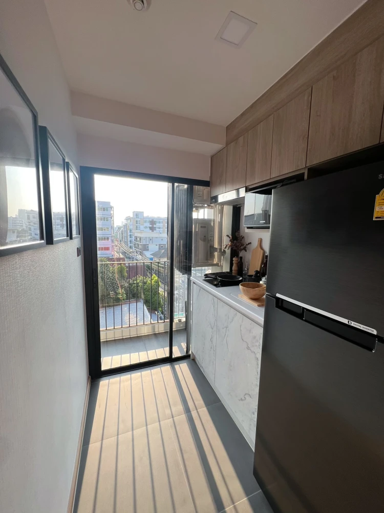 For sale: The Moment Ratchada 19, 1 bedroom, 1 bathroom, 4th floor, good location, convenient transportation, fully furnished, reserve now.