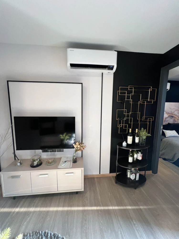 For sale: The Moment Ratchada 19, 1 bedroom, 1 bathroom, 4th floor, good location, convenient transportation, fully furnished, reserve now.