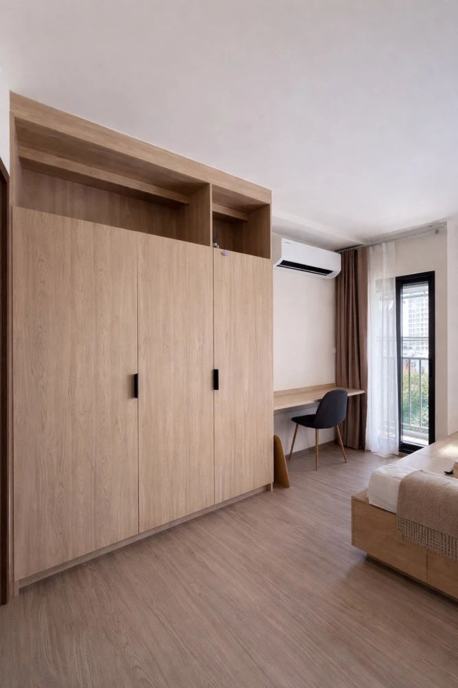 Selling a north-facing unit at The Muve Pradipat. The room stays cool all day. Excellent location, quiet and peaceful. The unit number adds up to a lu