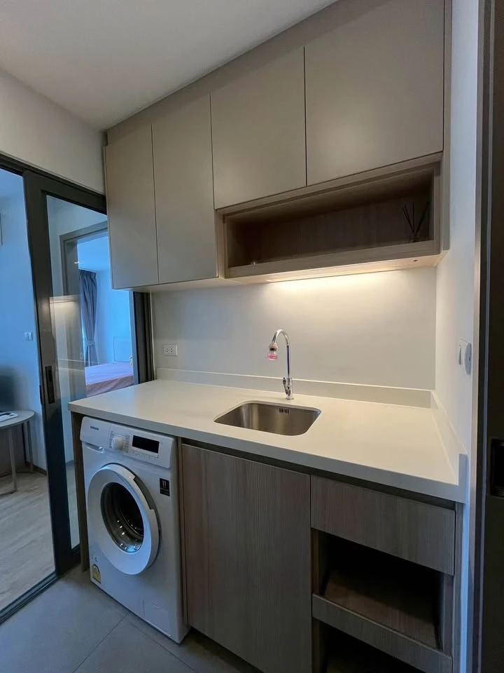 For sale: The Nest Sukhumvit 71, a luxurious condo in the heart of Sukhumvit. Prime location. Well-proportioned rooms. Don't miss out!