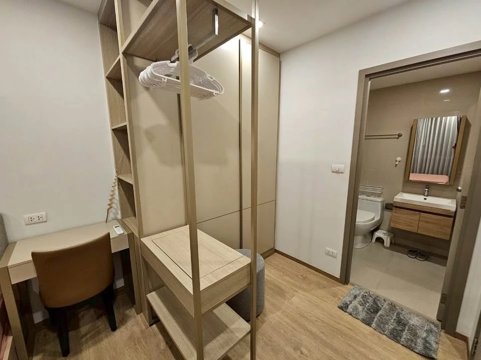 For sale: The Nest Sukhumvit 71, a luxurious condo in the heart of Sukhumvit. Prime location. Well-proportioned rooms. Don't miss out!
