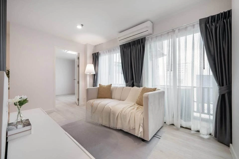 For sale: The Next Ladprao, 2 bedrooms, 2 bathrooms, unblocked view, fully furnished, ready to move in immediately.