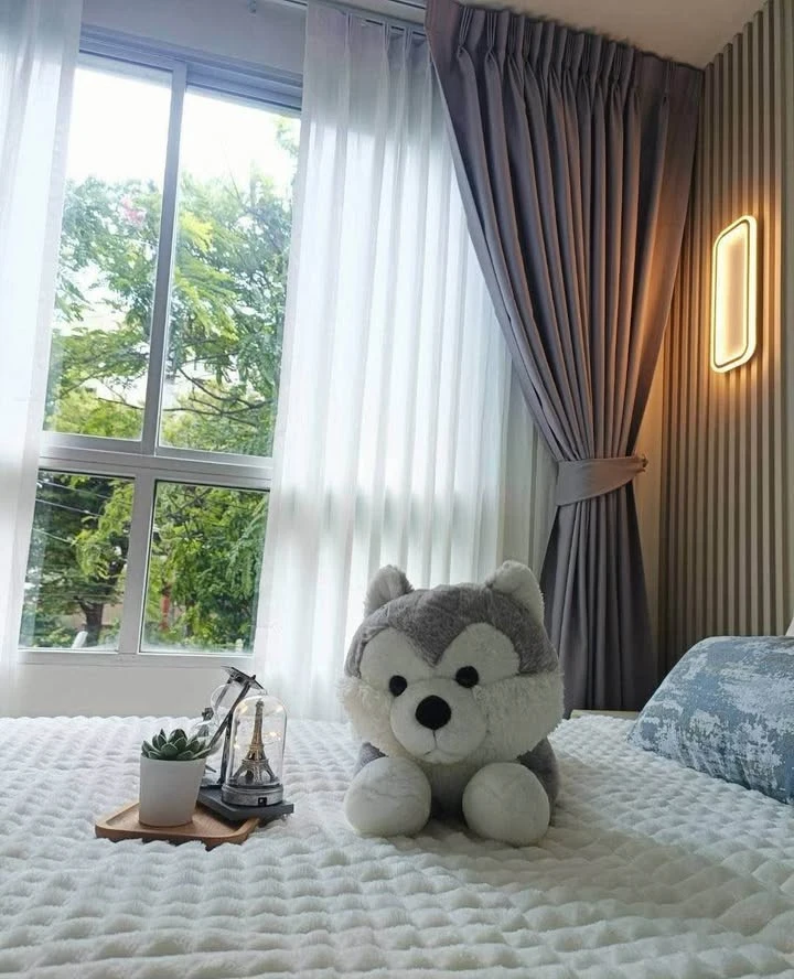 Selling The Niche id BangKhae, corner unit offering privacy, with high-quality built-in furniture. You'll regret missing this opportunity!