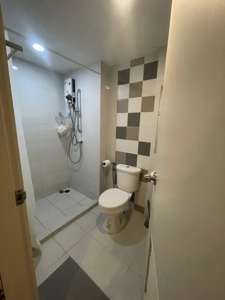 For sale: The Niche ID Rama 2, 5th floor, nice room, fully furnished, reserve now, don't miss out!