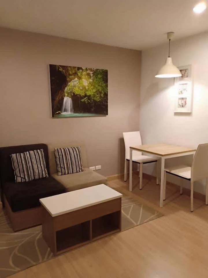 Selling a corner unit at The Niche ID Rama 2, offering privacy, a great location, and unobstructed views. Book now!