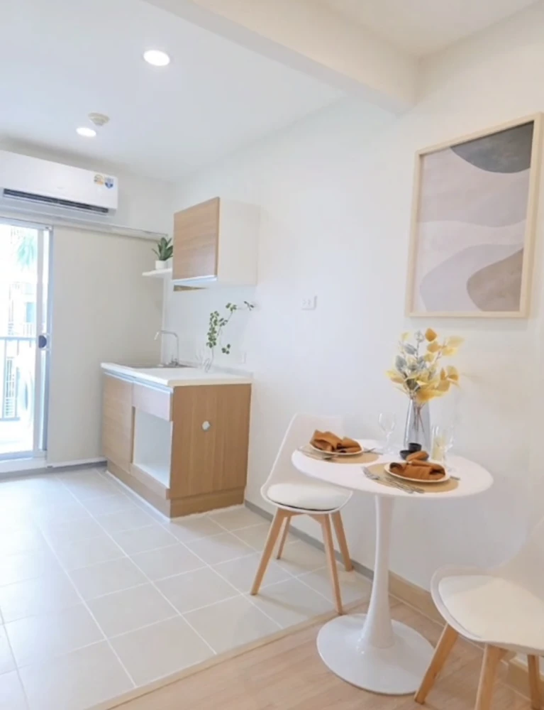 Selling The Niche ID Rama 2, beautifully decorated in Japanese style, spacious living area, fully furnished. Don't miss out!