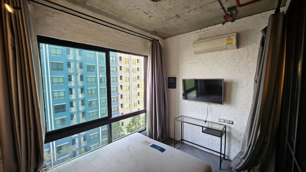 For sale: The Niche Mono Ratchavipha, 1 bedroom, 1 bathroom, fully furnished with high-quality built-in furniture. Don't miss out!