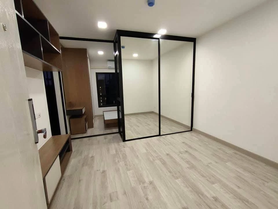 For sale: The One Plus Grand Ramkhamhaeng, 1 bedroom, 1 bathroom, good location, fully furnished, don't miss out.