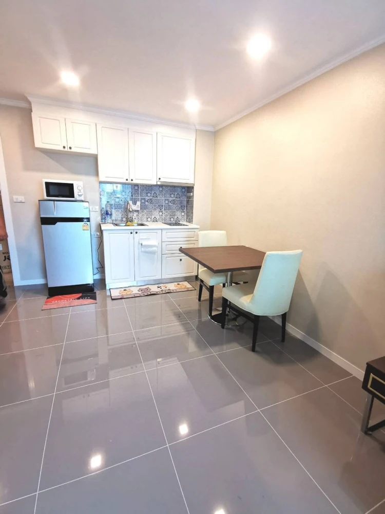 Selling a 1-bedroom, 1-bathroom unit at The Orient Resort and Spa. Prime location, beautiful unblocked views. Book now!