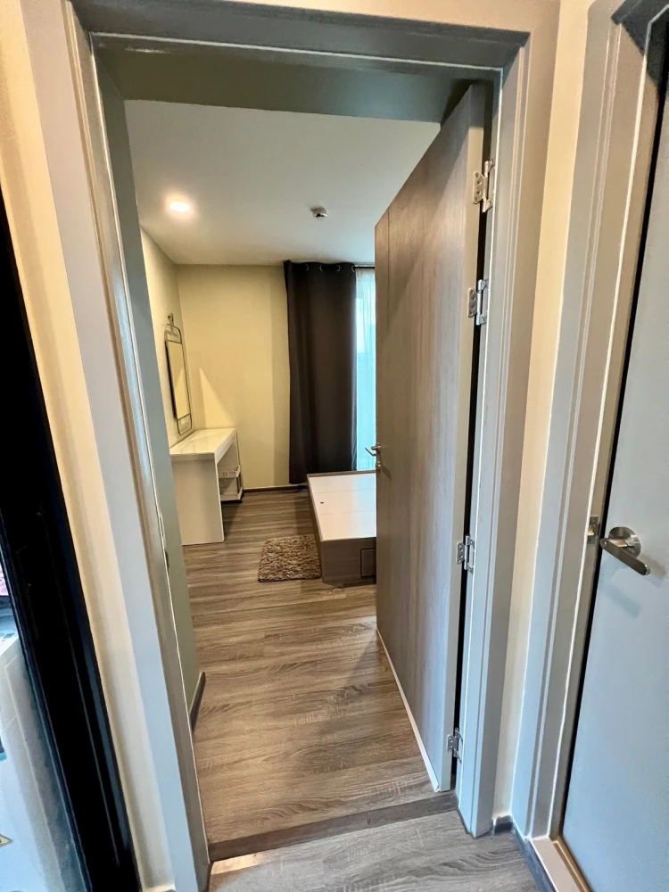 For Sale: THE ORIGIN Ladprao 15, 5th floor. Fully furnished and inviting—book now! Don't miss out.