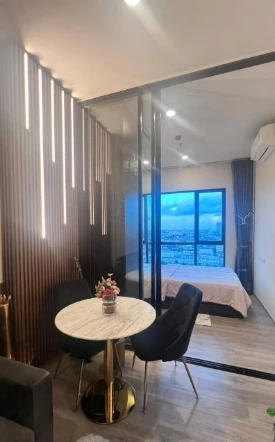 Selling The Origin Plug & Play Ramintra 12A. City view, beautiful corner unit, unobstructed view, fully furnished, ready to move in.