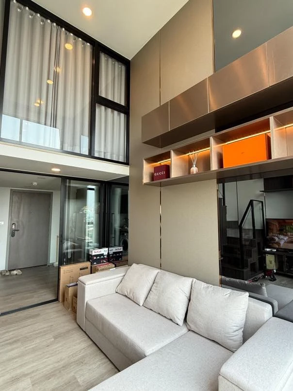 For sale: The Origin Plug & Play Ramintra, corner room, not crowded, comes with complete furniture, don't miss out.