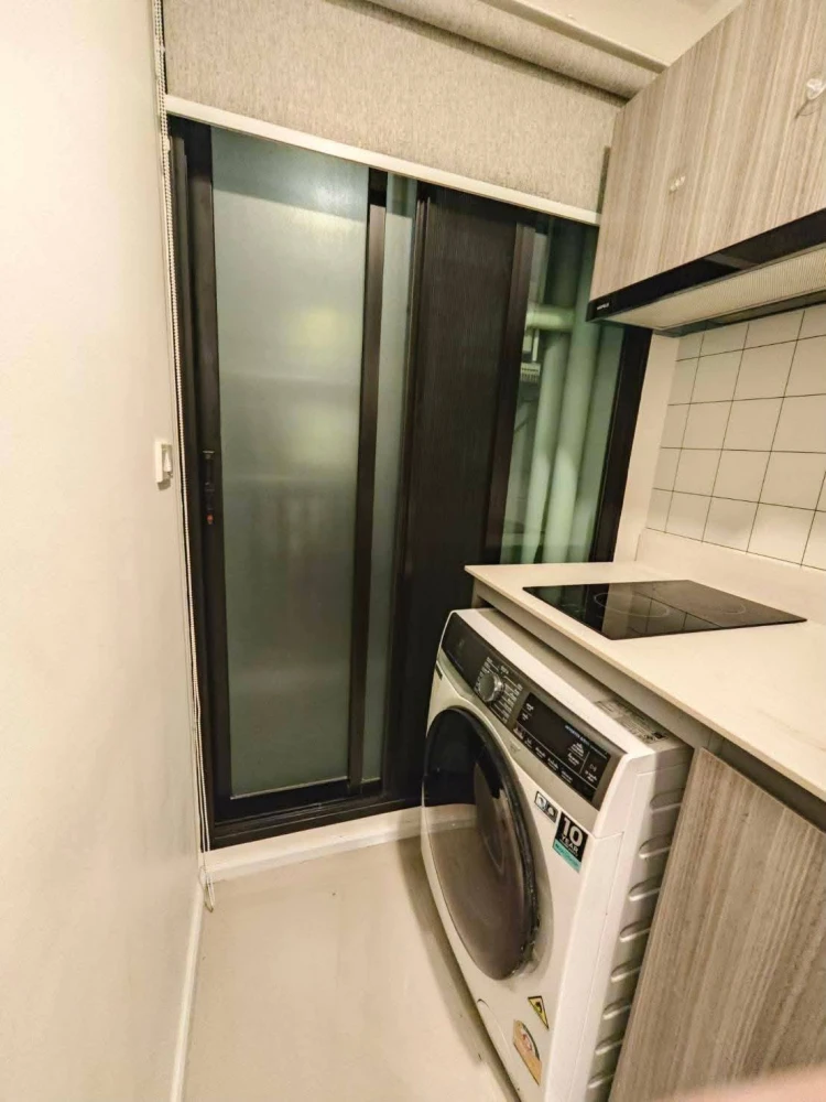 Selling The Origin Ramintra 83 Station, 4th floor, garden view, fully furnished, ready to move in. Book now!