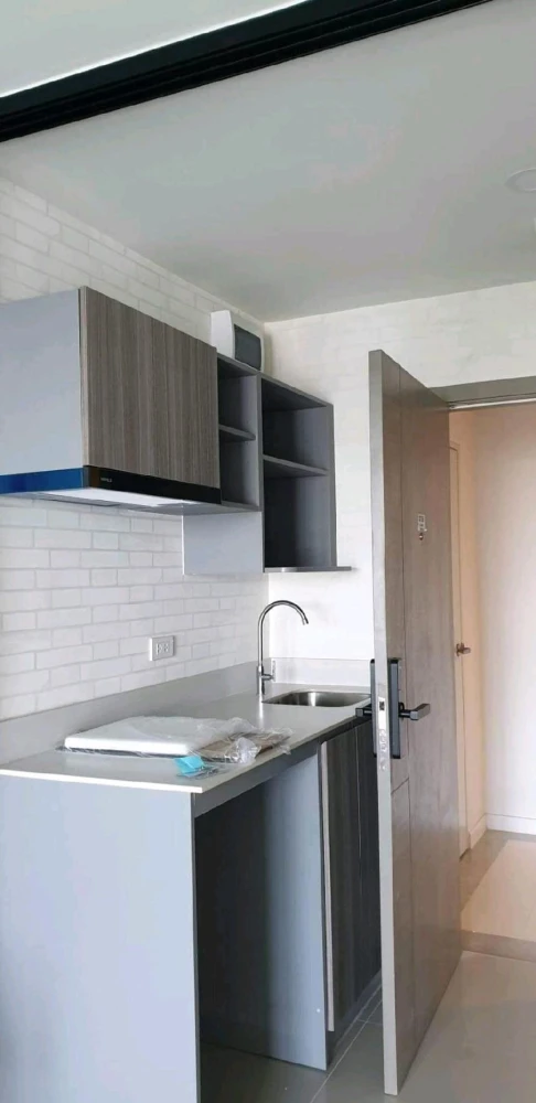 For sale: The Origin Ramintra 83 Station, 7th floor, fully furnished, nice to live in. If you don't reserve, you'll miss out!