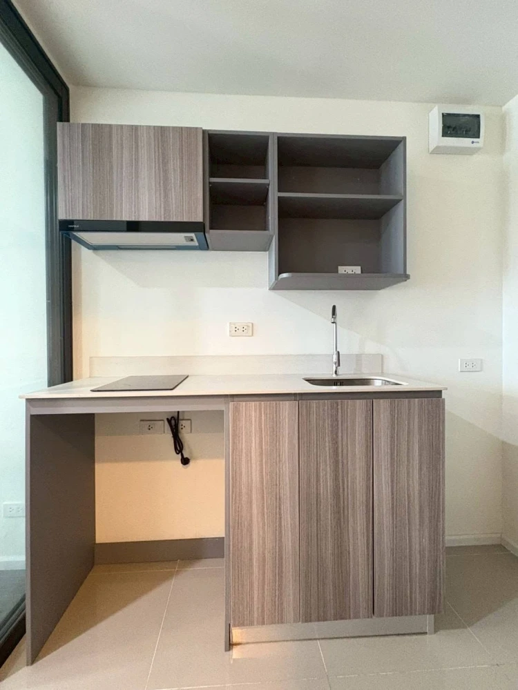 Selling a unit at The Origin Ramintra 83 Station, 8th floor, in a prime location with complete amenities. Book now!