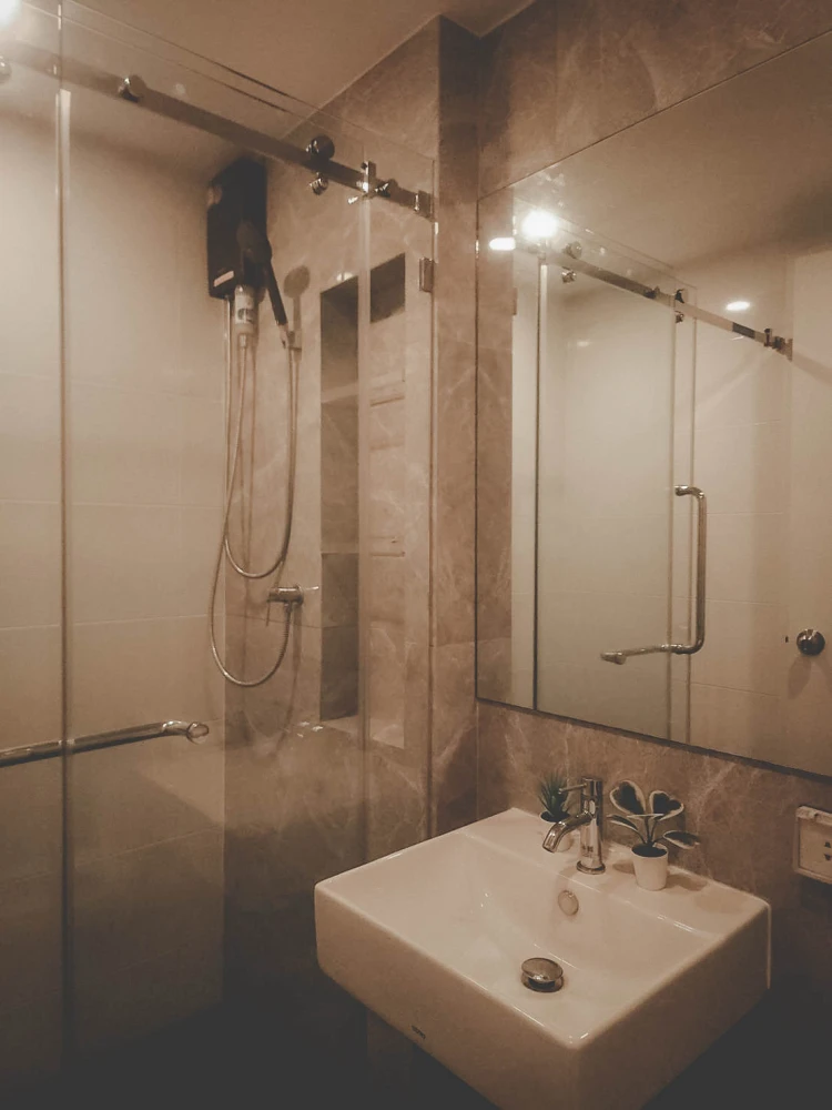 For sale THE ORIGIN Sukhumvit Sailuat E22 Station 1 bedroom 1 bathroom, decorated in a minimalist style, comes with complete facilities, don't miss it
