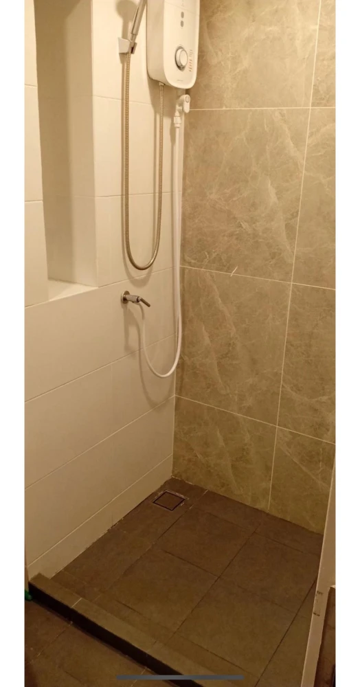 For sale: The Origin On Nut, 1 bedroom, Building B, 8th floor, fully furnished, just bring your own luggage and move in.