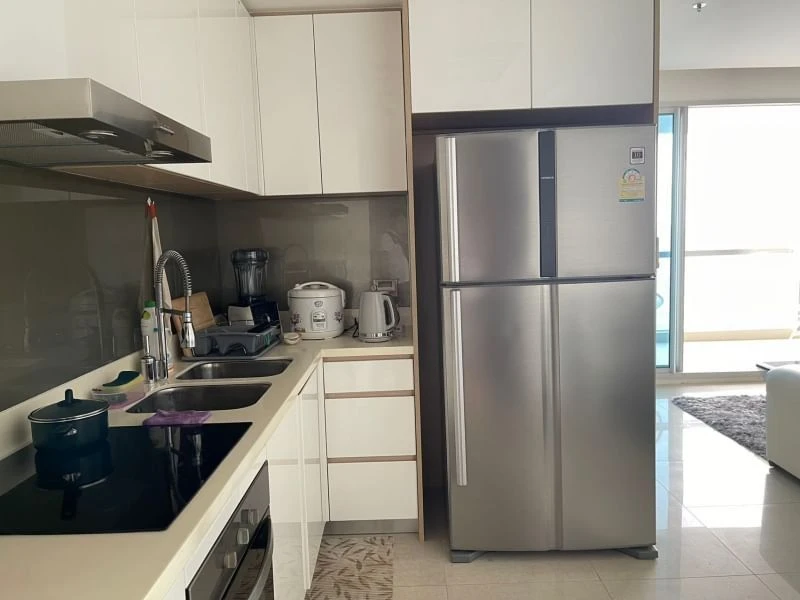For sale: The Palm Wongamat Beach Pattaya, 7th floor, sea view, fully furnished, reserve now.