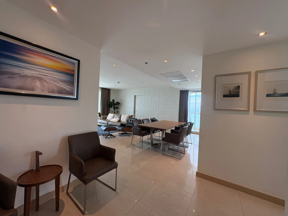 For sale: The Palm Wongamat Beach Pattaya, a nice room, good location, complete amenities, beautiful view, reserve now!