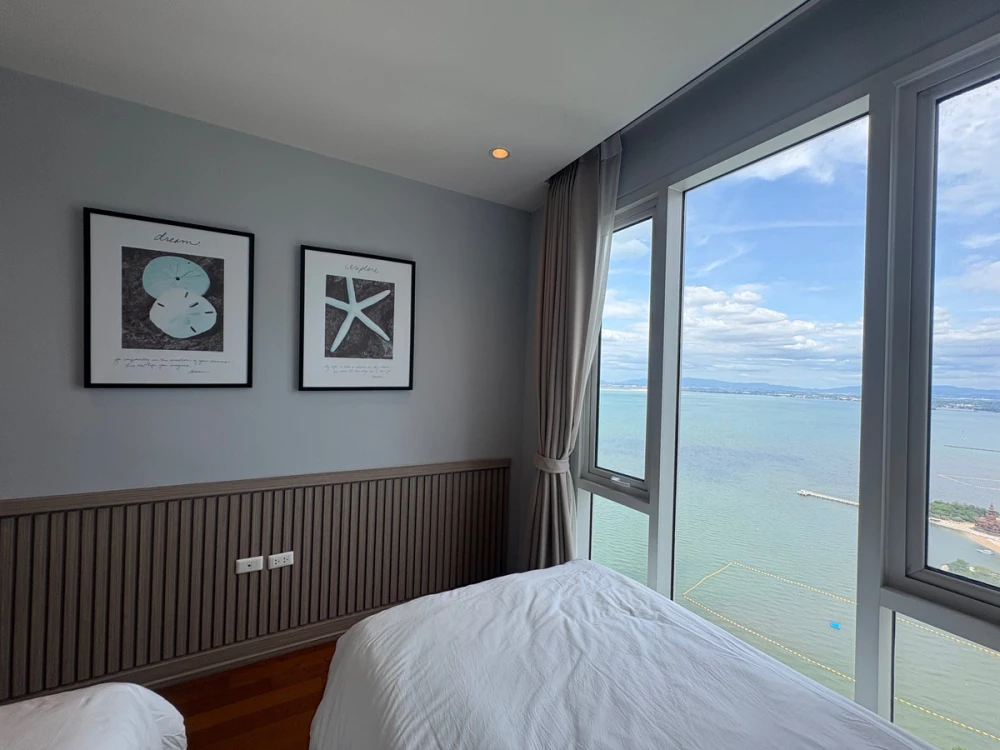 For sale: The Palm Wongamat Beach Pattaya, a nice room, good location, complete amenities, beautiful view, reserve now!