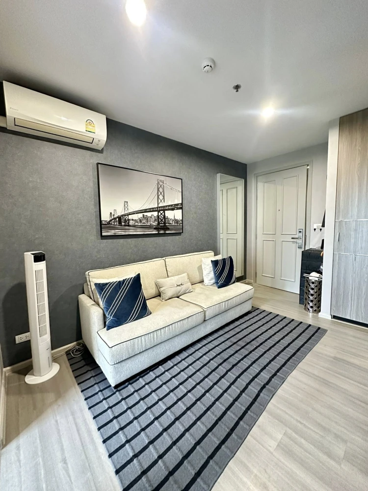 For sale: The Parkland Charan–Pinklao, 1 bedroom, 1 bathroom, stunningly decorated, fully furnished, book now.