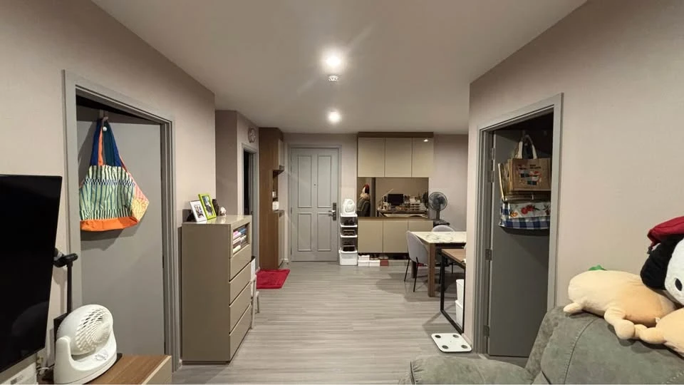 For sale: The Parkland Charan–Pinklao, spacious room with plenty of usable space, good location, comes with complete facilities. Don't miss it!