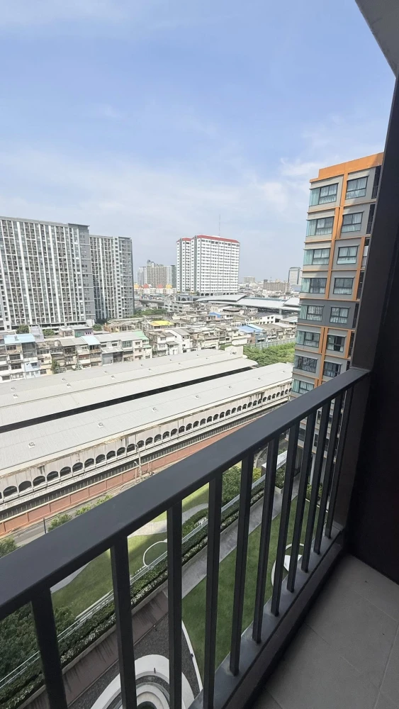 Selling high-floor units at The Parkland Charan–Pinklao. Spacious and comfortable. Book now, don't miss out!!!