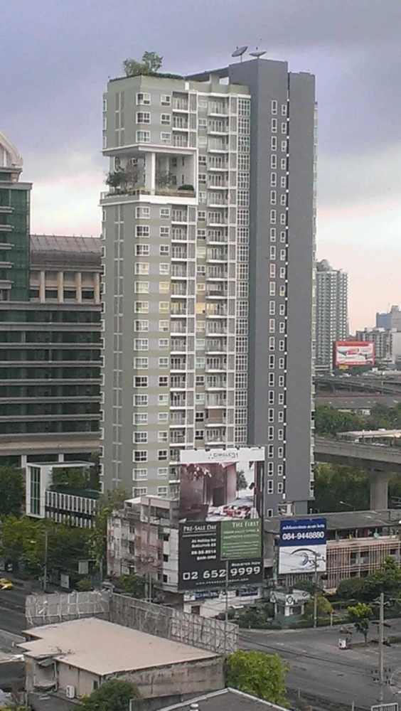 For sale: The Parkland Grand Asoke-Phetchaburi, spacious room, lots of usable space, beautiful city view, book now!