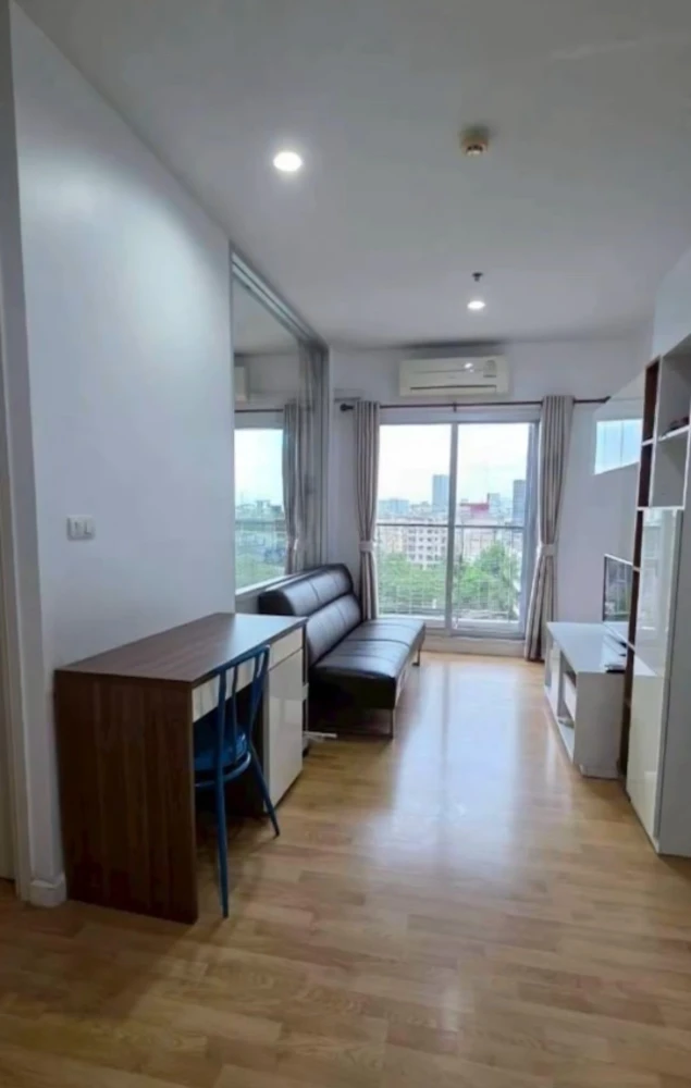 For sale: The Parkland Ngamwongwan Khaerai, 1 bedroom, 1 bathroom, fully furnished and equipped. Don't miss out!