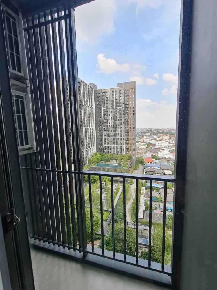 Selling 6 comfortable high-floor units at The Parkland Phetkasem 56. Fully furnished with complete amenities. Book now!