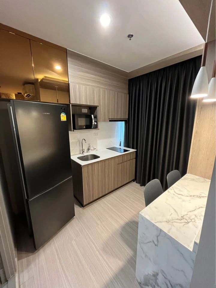 For sale:rent The Parkland Phetkasem 56, a lovely room with excellent built-in furniture and complete amenities. Reserve now!