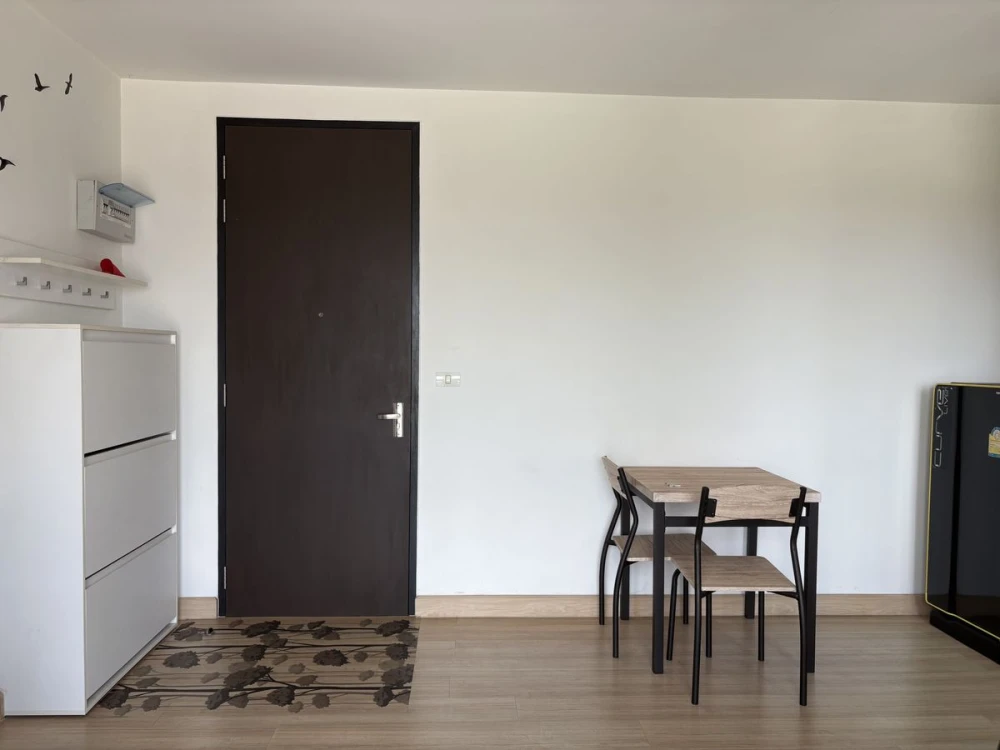 For sale: The Parkland Srinakarin Lakeside, 12th floor, fully furnished, ready to move in, reserve now, urgently.