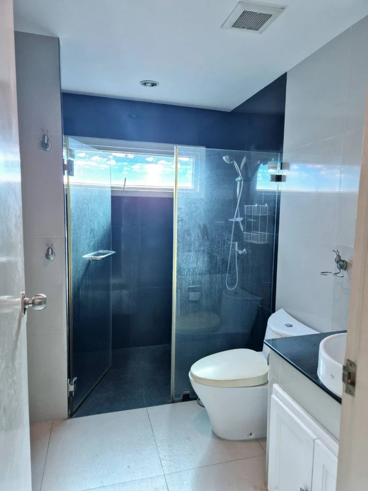 For sale: The Planery Sathorn, ready to move in, fully furnished with built-in furniture. Buy now!