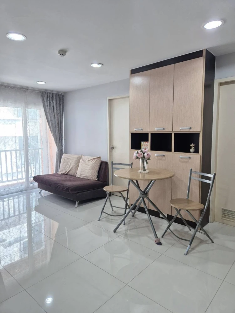 For sale: The Planery Sathorn, ready to move in, fully furnished with built-in furniture. Buy now!
