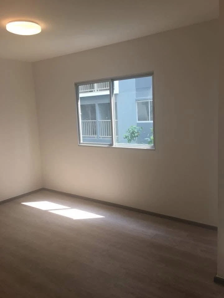 Selling The Point Condo Rangsit-Klong 6, 1 bedroom, 1 bathroom, 2nd floor. Great location, convenient transportation. Book now!