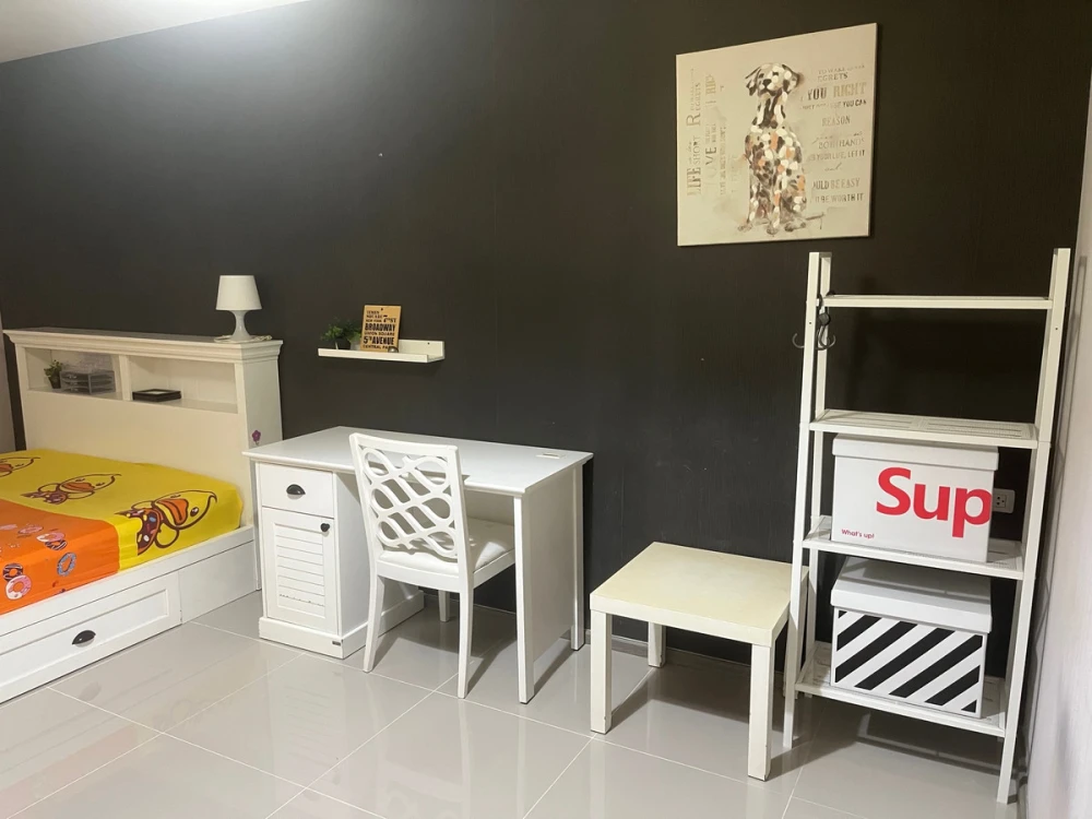 Selling The Point Condo Rangsit-Klong 6, 3rd floor, fully furnished, ready to move in. Book now! (Hurry!)