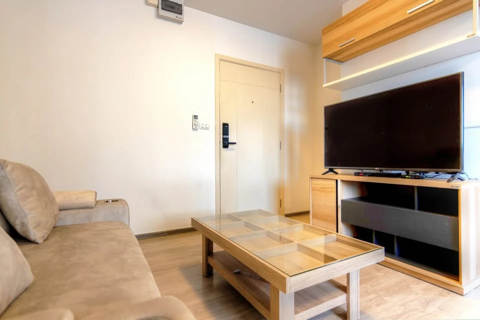 For sale: The Point Condo Rangsit-Klong 6, corner room with privacy, good location, fully furnished, reserve now!
