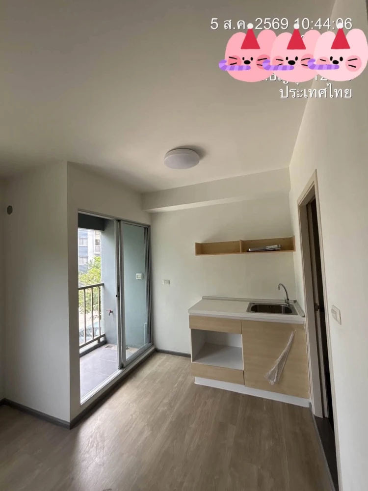 For Sale: The Point Condo Rangsit-Klong 6. Unfurnished unit with full facilities in a prime location. Book now!