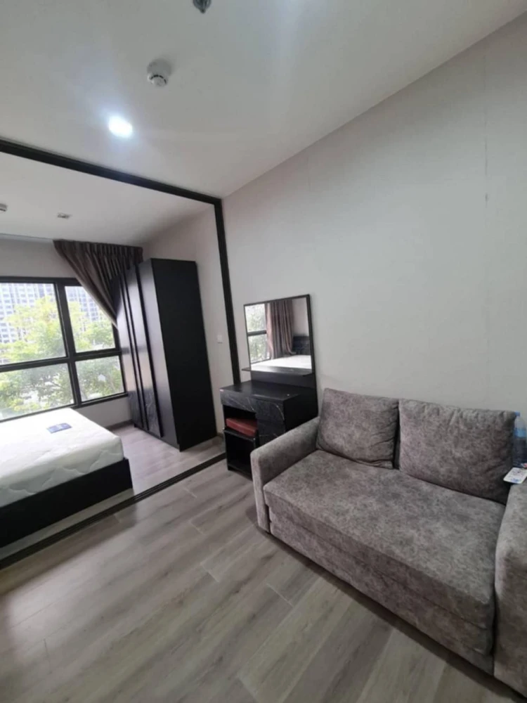 For sale: The Politan Aqua, 10th floor, just the right height, with city view, fully furnished, just bring your own luggage and move in.